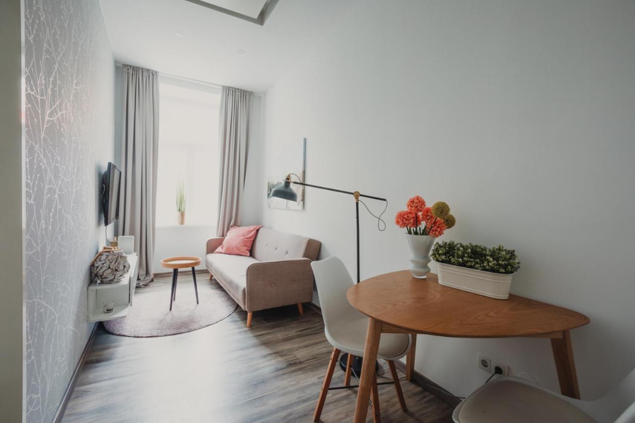 וינה Zeus Design Apartments Sweet Home מראה חיצוני תמונה
